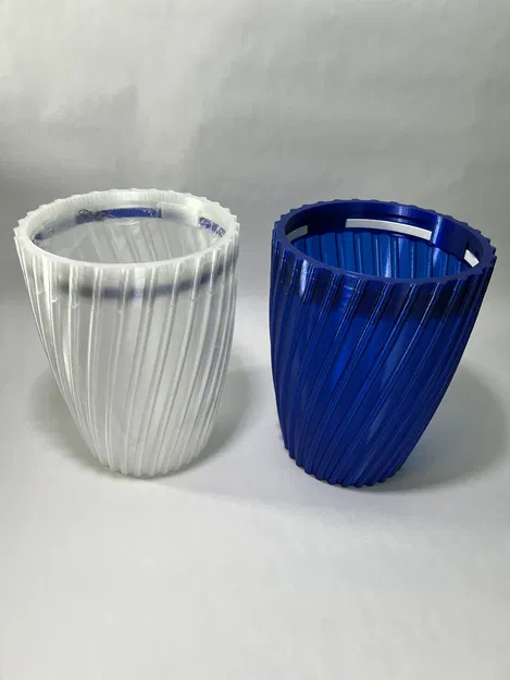 Thùng rác văn phòng - Image 1