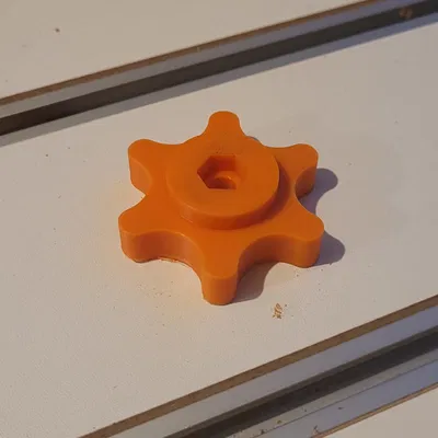 Núm vặn cho đai ốc M6