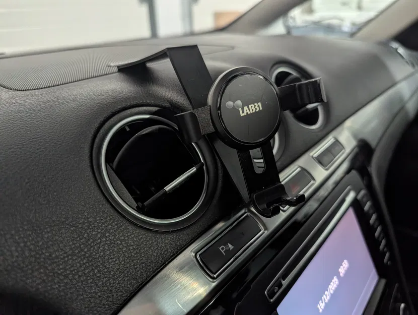 Giá đỡ điện thoại Ford S-max gắn đế bi - Image 1