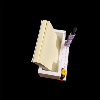 Chân Đế Giữ Giấy Ghi Chú 75x75 Có Trang Trí LEGO | Đế Bàn (Không Cần Support)