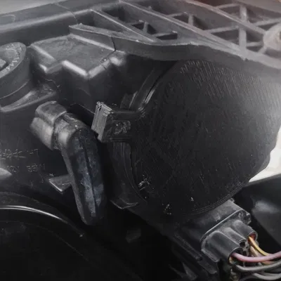 Chụp đèn pha cho Volvo