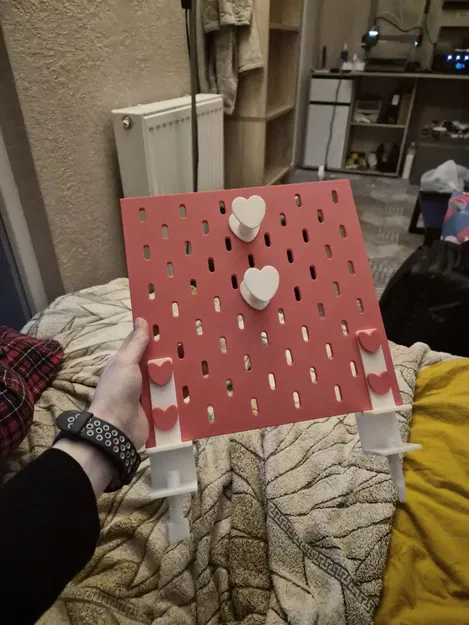 Bảng SKADIS đính trái tim - Image 1