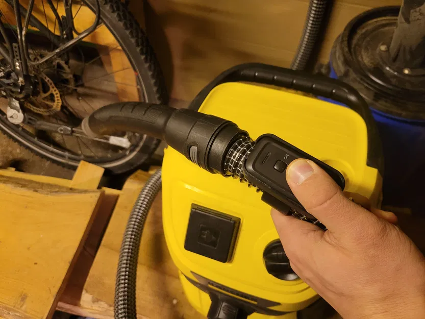 Giá đỡ Remote máy hút bụi (dưới 20€, có ổ cắm) - Image 2