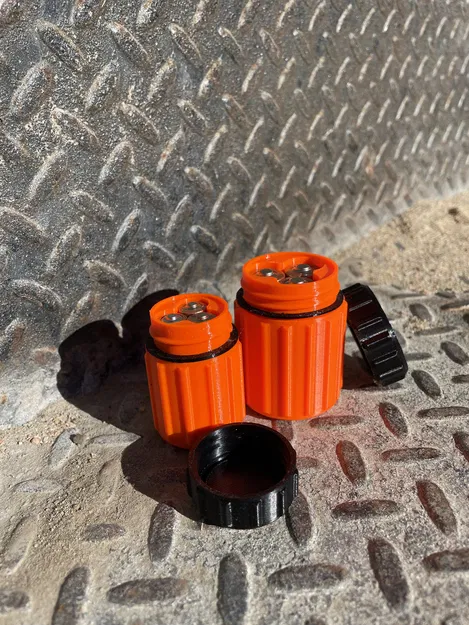 Hộp Đựng Pin AA & AAA Chống Va Đập - Image 5