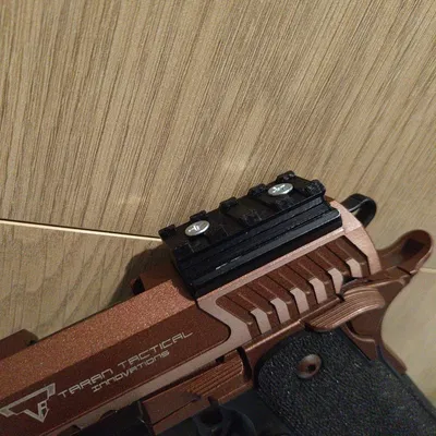 Taran Tactical Sand Viper – Ray Nâng Picatinny