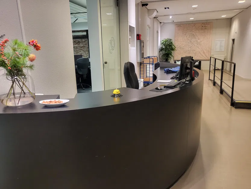 ownMade - Đế Giữ Chuông Bàn Lễ Tân - Image 4