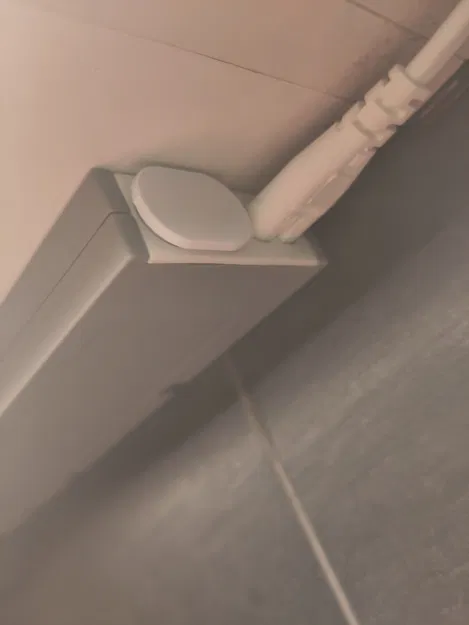 Nắp che phích cắm IEC 60320 C8 giả - Image 1