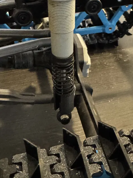 Giới Hạn Phuộc RC 1/10 - Image 1