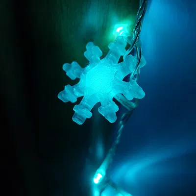 Chụp đèn LED hình bông tuyết 5mm cho dây đèn Giáng sinh