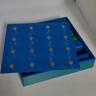 Hộp đựng bàn cờ Quarto