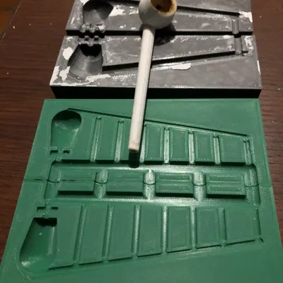 Khuôn Ống Hút Tối Giản