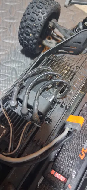 Ốp Quạt Tản Nhiệt Cho Typhon Grom - Image 2