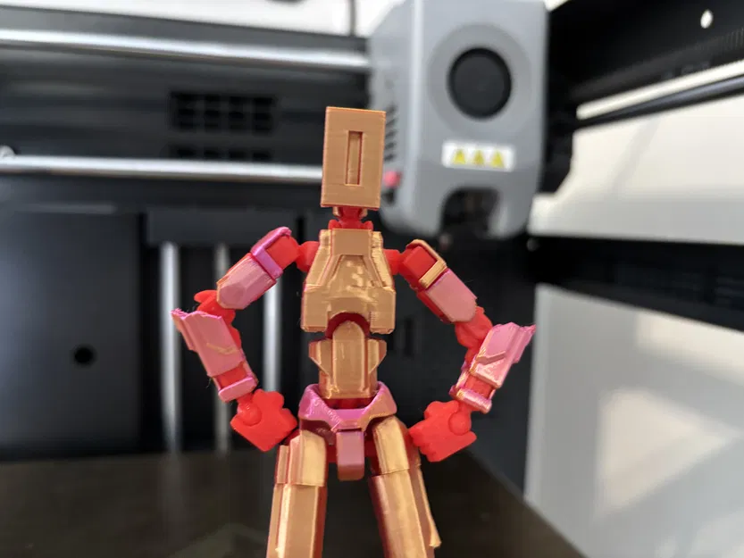 Mô hình Spire 13 - Phiên bản độc đáo của Dummy 13 - Image 3