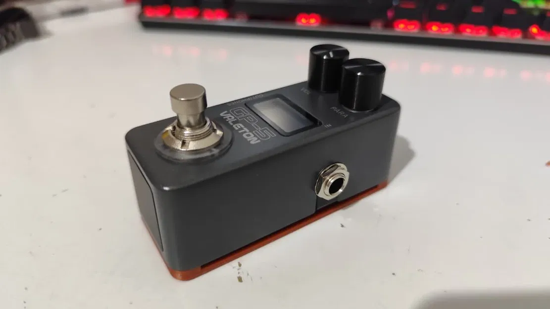 Tấm ốp lưng Valeton GP-5 - Image 1