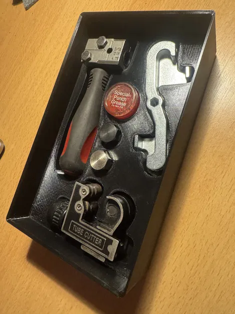 Hộp Gridfinity cho Dụng cụ Loe Ống Dầu Thắng - Image 1