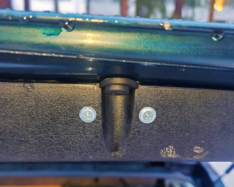 Phụ Tùng Sửa Chữa Cốp Sau Xe Volvo 940 - Image 2