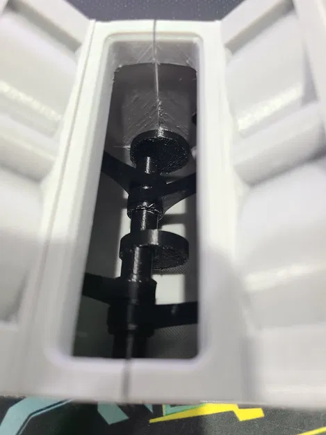 Động cơ V4 có lỗ nhìn xuyên - Image 2