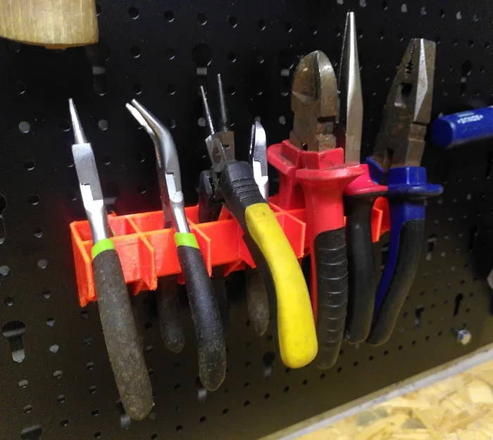 Giá đỡ kìm cho bảng ghim (Peg board pliers rack) - Image 2