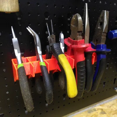 Giá đỡ kìm cho bảng ghim (Peg board pliers rack)