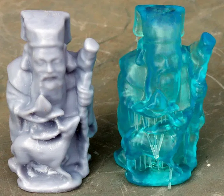 Tượng Ông Già và Con Nai - Image 1