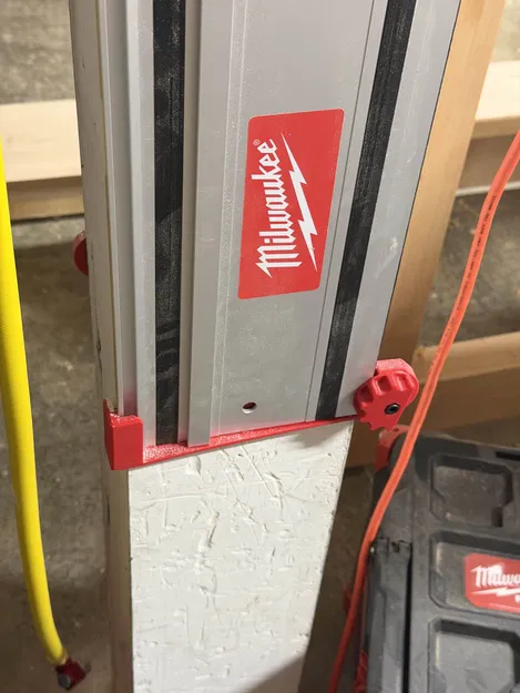 Chân Đế Dọc Cho Ray Cưa Khắc Ray - Image 1