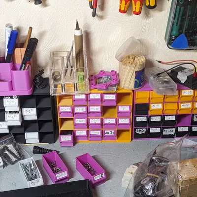 Hộp Đựng Ốc Vít Nhỏ Gọn