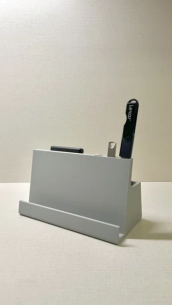 Giá đỡ laptop kiêm chỗ cất đồ - Image 6