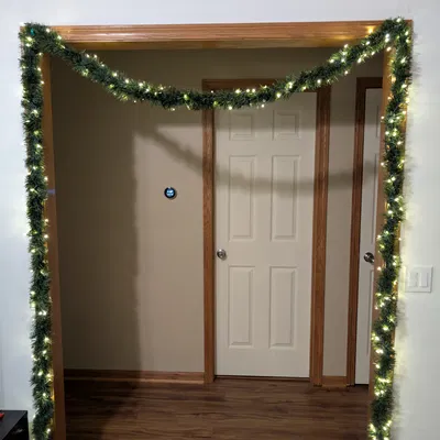 Móc Treo Cửa Ra Vào Trang Trí Giáng Sinh và Nhiều Hơn Nữa