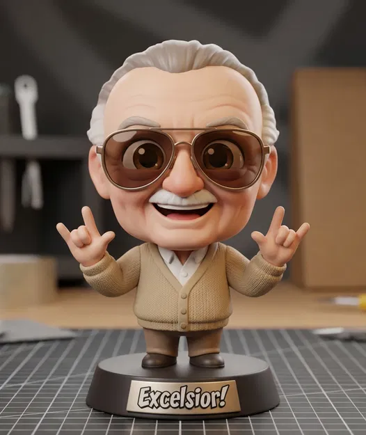 Tượng Stan Lee Tribute | Phong Cách Bobblehead Huyền Thoại Marvel - Image 1