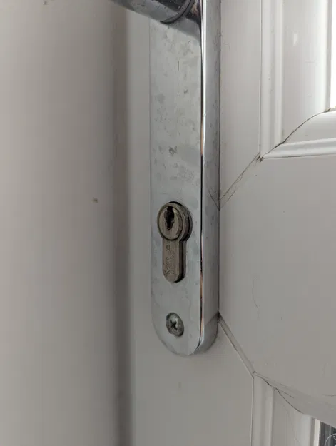 Aqara U200 Smart Lock – Bộ Adapter Lắp Sát Cửa Kiểu Anh - Image 2