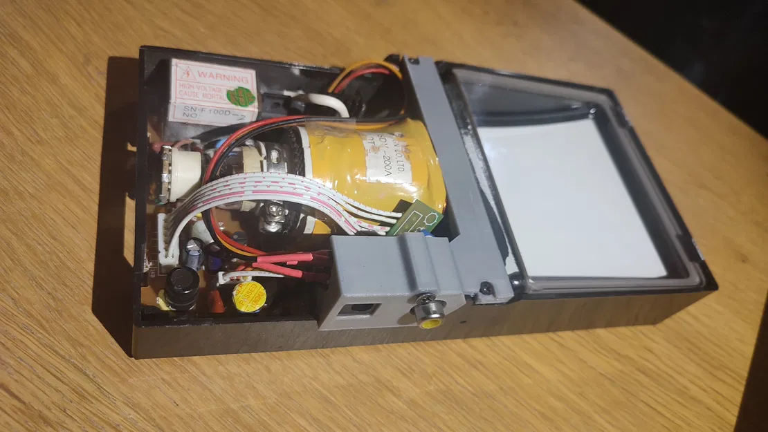 Ngàm Phẳng Gắn Jack CRT 4 inch - Image 1