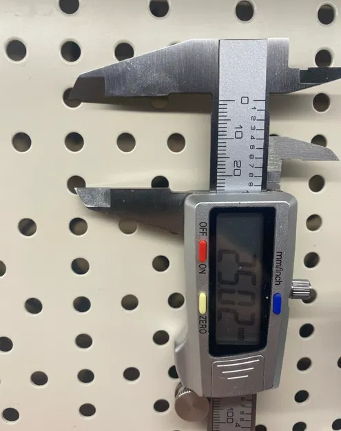 Kệ Đỡ Máy Chấm Hàn Cho PegBoard - Image 4