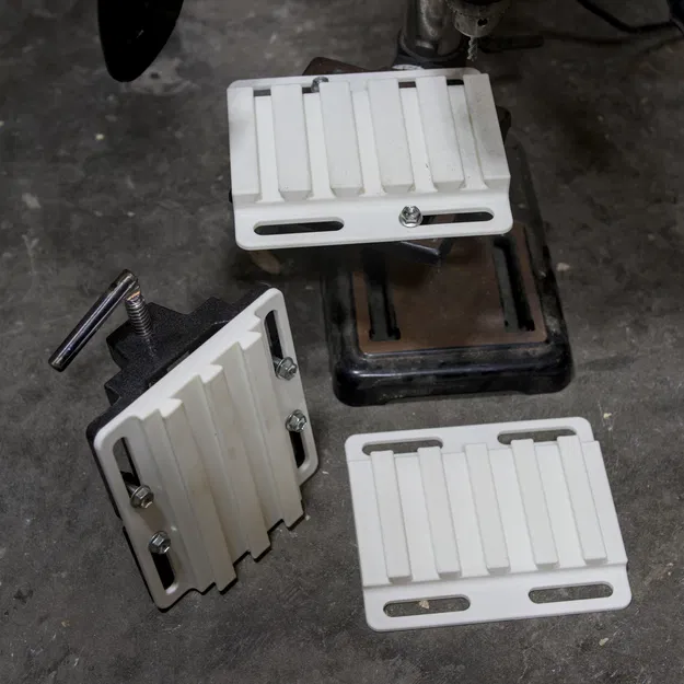 Sled Cho Kẹp Máy Khoan Harbor Freight - Image 1