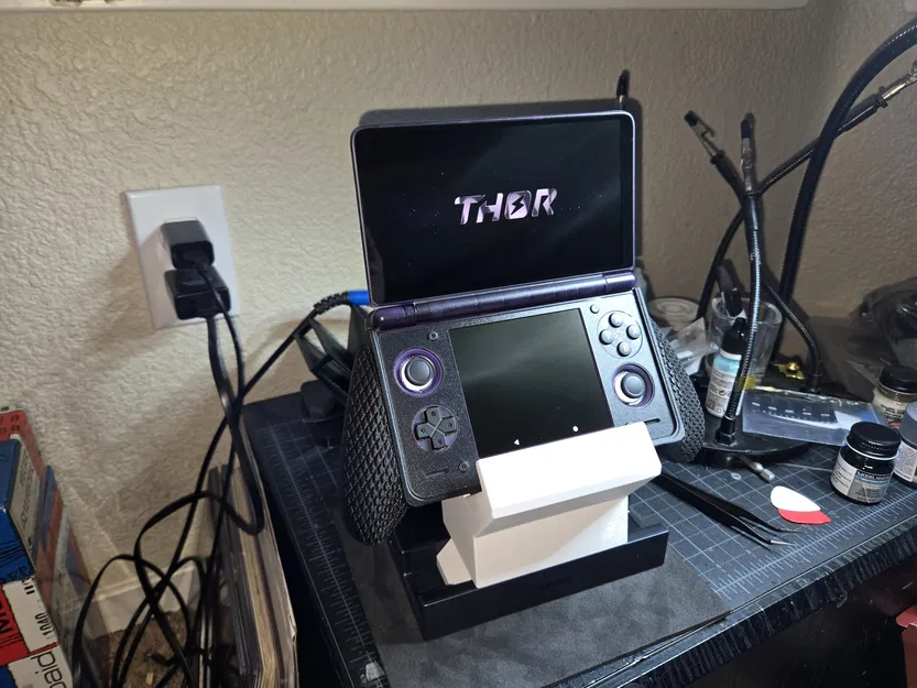 Giá Đỡ AYN Thor "PRO" Cho Dock UGREEN 6-in-1 - Image 11