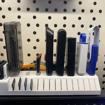 Giá đỡ USB & Thẻ Micro SD kèm Khay cho Pegboard