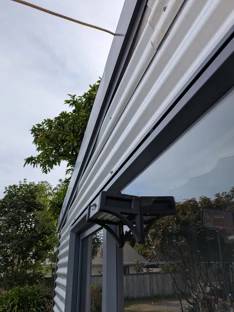 Giá Đỡ Đèn Năng Lượng Mặt Trời - Image 2