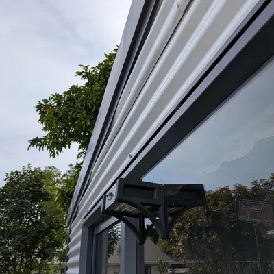 Giá Đỡ Đèn Năng Lượng Mặt Trời