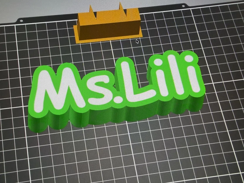 Tấm Bảng Tên Ms. Lili - Image 1