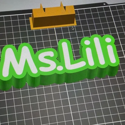 Tấm Bảng Tên Ms. Lili