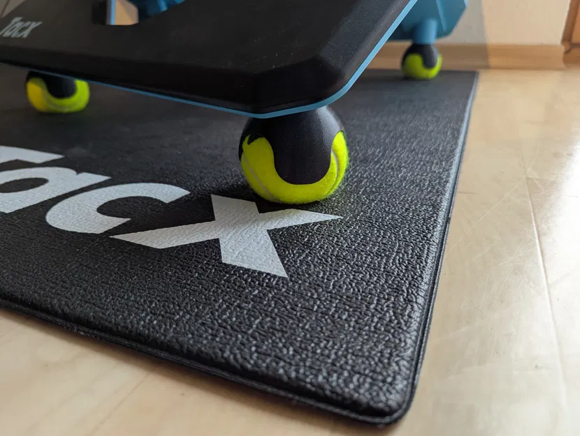 Chân đế giảm rung cho Tacx Neo 2T - Image 3