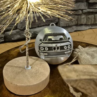 Đồ Trang Trí Giáng Sinh Hình Quả Châu BMW E28