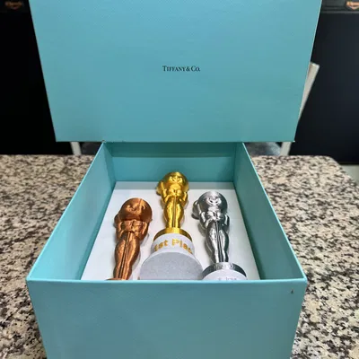 Cúp thi bánh gừng hạng Nhất, Nhì, Ba