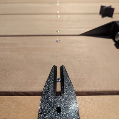 Khuôn Căn Chỉnh và Khoan Lỗ Vít Sàn Gỗ