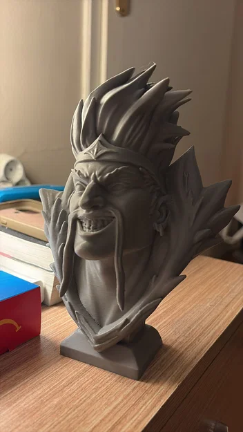 Liên Minh Huyền Thoại - Bust/Totem Draven - Image 1