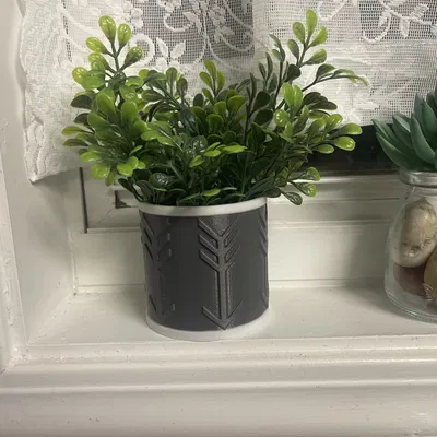 Chậu Cây Thiết Kế Mũi Tên - Không Cần Hỗ Trợ