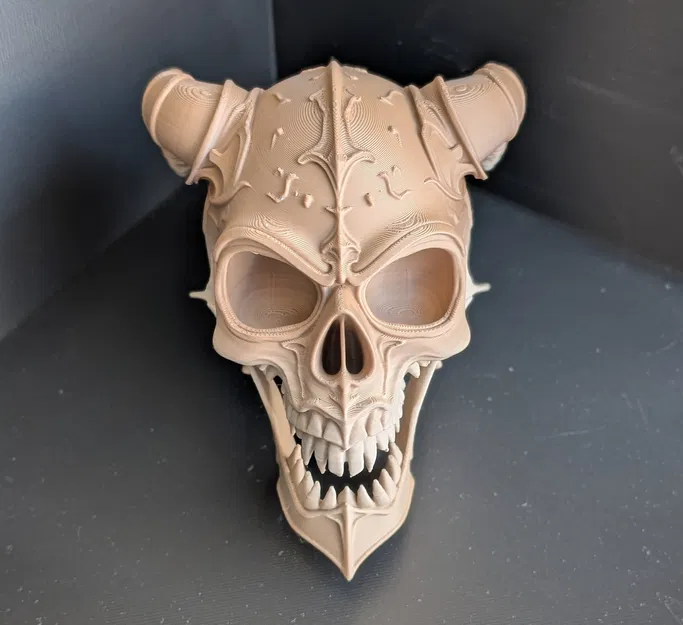 Đầu Lâu Quái Vật Vùng Vực Sâu – Bản In Fantasy Gothic - Image 4