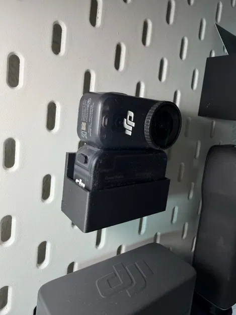 Giá Đỡ DJI Osmo NANO Gắn Bảng Skadis - Image 1