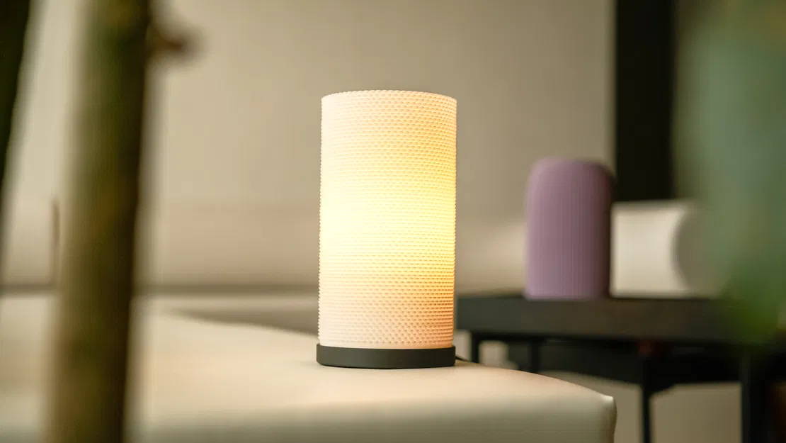 Đèn hiện đại với chao đèn có thể thay thế - Image 4