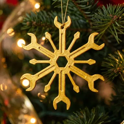 Chúc mừng Giáng sinh bằng Cờ lê & Tua vít