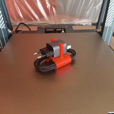 Kẹp Giữ Dây Cáp USB C Ugreen 30W